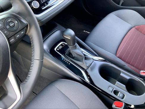 Certified 2024 Toyota Corolla SE image 16