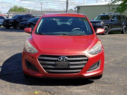 Used 2016 Hyundai Elantra GT FWD image 5