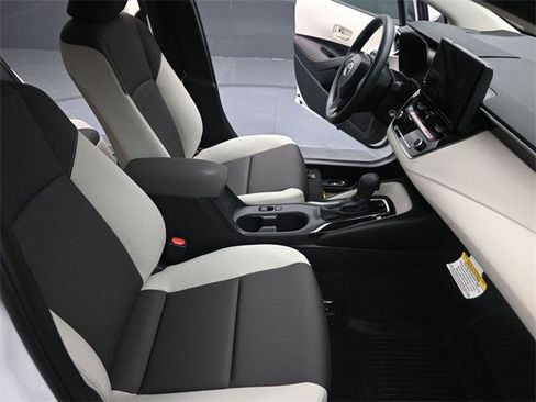 Certified 2026 Toyota Corolla LE image 25