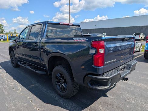 Used 2022 Chevrolet Silverado 1500 LT Trail Boss w/ Protection Package AWD/4WD image 5