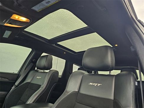 Used 2021 Jeep Grand Cherokee SRT image 28