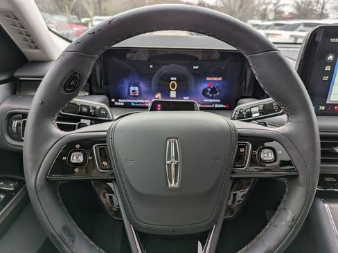 New 2025 Lincoln Aviator Reserve w/ Luxury Package image 24