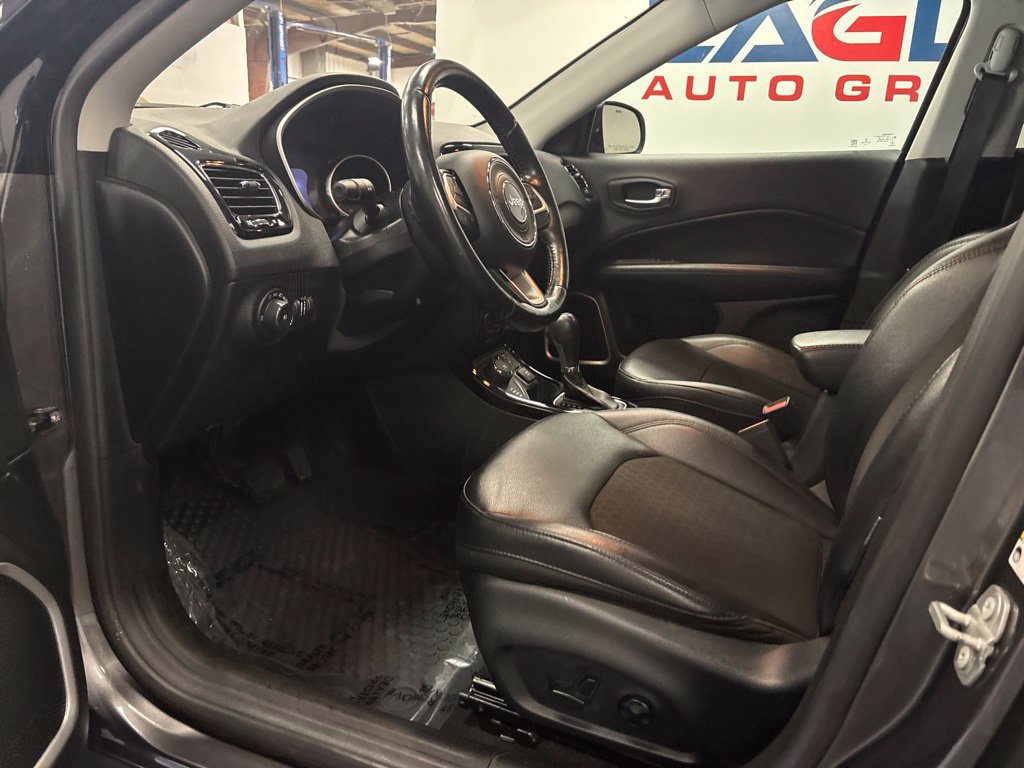 Used 2021 Jeep Compass Latitude AWD/4WD image 17