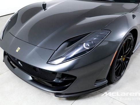 Used 2021 Ferrari 812 GTS RWD image 33