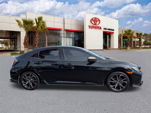 Used 2019 Honda Civic Sport image 3