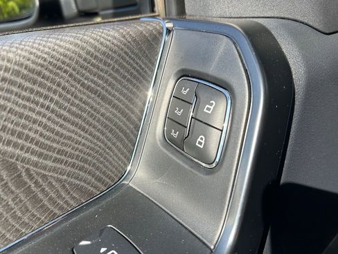 Used 2023 Ford F450 Platinum w/ FX4 Off-Road Package AWD/4WD image 66