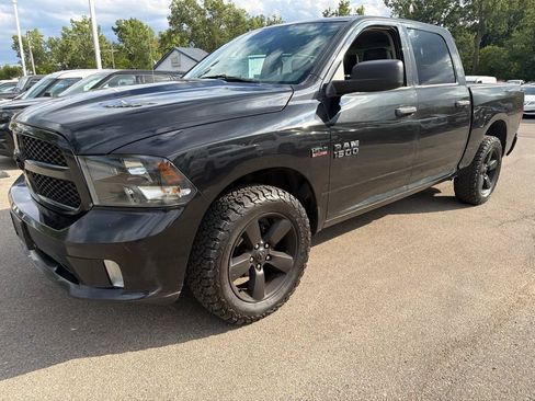 Used 2018 RAM 1500 Express w/ Wheel & Sound Group AWD/4WD image 1