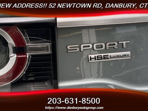 Used 2017 Land Rover Discovery Sport HSE Luxury AWD/4WD image 10