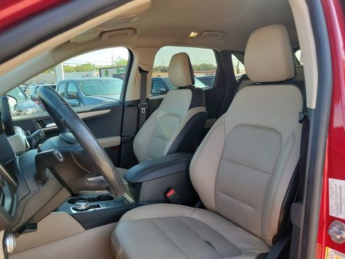 Used 2020 Ford Escape SEL FWD image 12