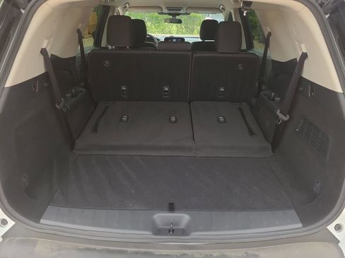 Certified 2025 Nissan Pathfinder SV image 7