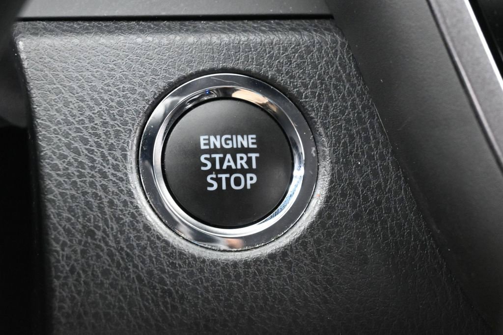 Used 2024 Toyota Camry SE w/ Convenience Package FWD image 26