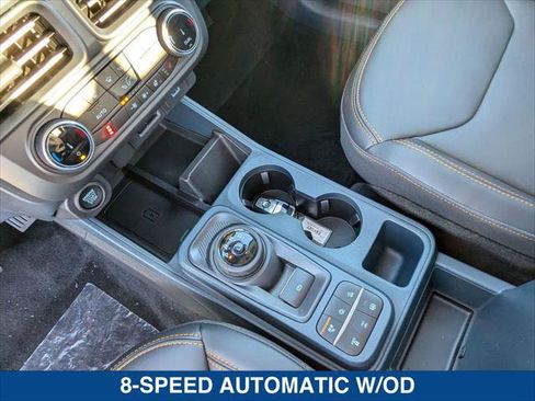 New 2024 Ford Maverick Lariat w/ Tremor Off-Road Package image 15