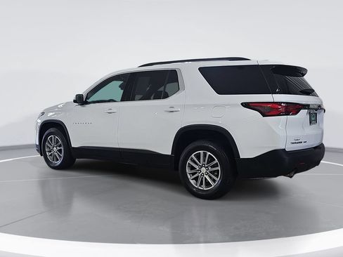 Used 2023 Chevrolet Traverse LT w/ LPO, Floor Liner Package AWD/4WD image 6