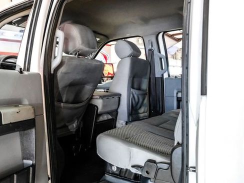 Used 2015 Ford F250 XLT w/ XLT Interior Package image 32