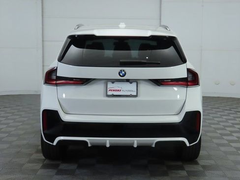 Used 2023 BMW X1 xDrive28i w/ Premium Package image 6