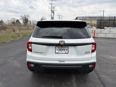 Used 2021 Honda Passport Elite image 7