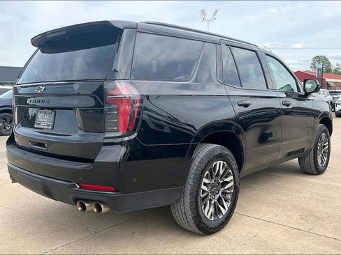 Used 2025 Chevrolet Tahoe Z71 AWD/4WD image 6