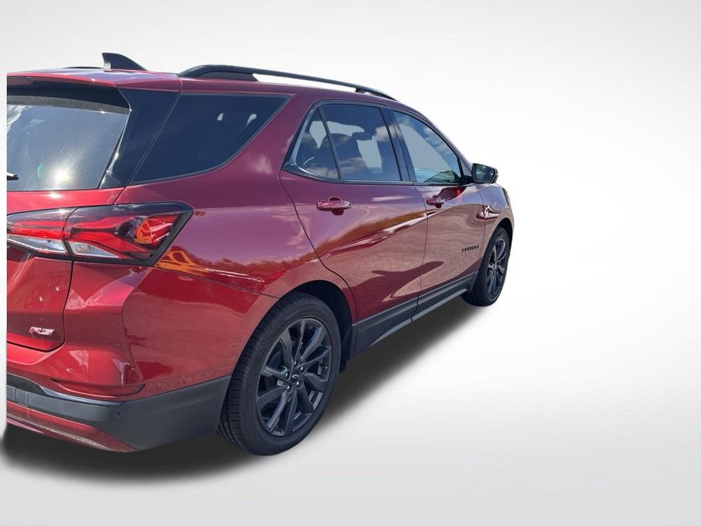 Used 2024 Chevrolet Equinox RS FWD image 4