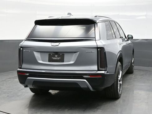New 2026 Cadillac Vistiq Sport AWD/4WD image 6