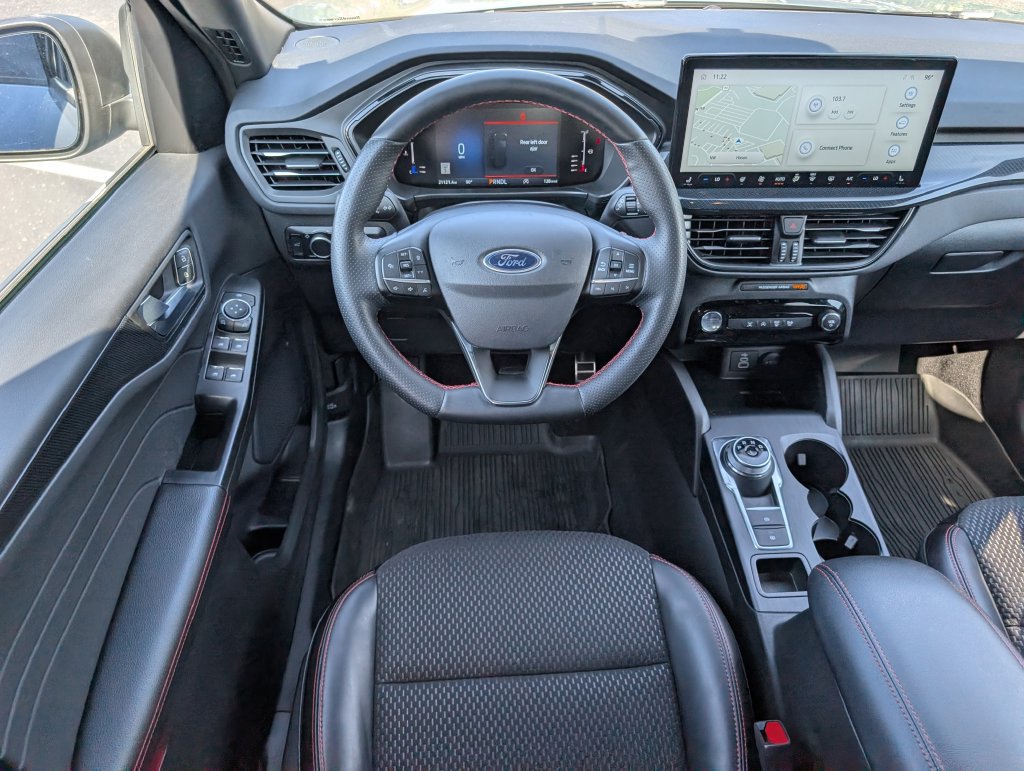 Certified 2024 Ford Escape ST-Line w/ Tech Pack #1 AWD/4WD image 12