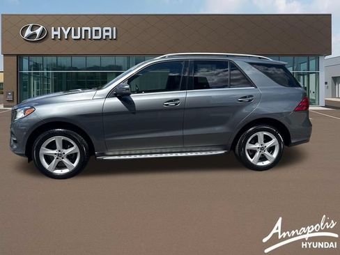 Used 2018 Mercedes-Benz GLE 350 4MATIC image 2