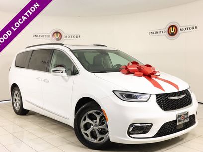 Used 2022 Chrysler Pacifica Limited