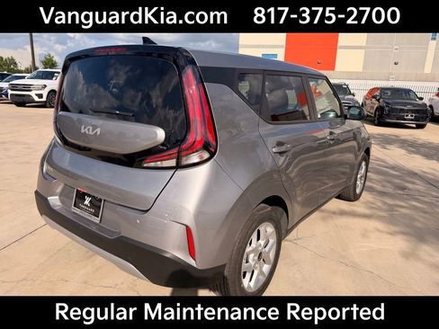 Certified 2025 Kia Soul LX image 4