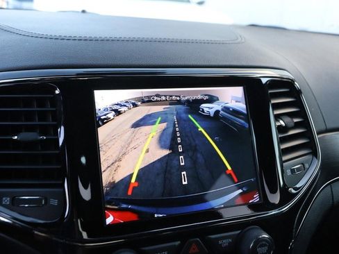 Used 2021 Jeep Grand Cherokee High Altitude image 17