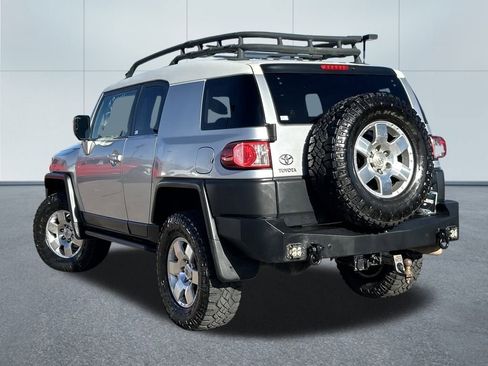Used 2007 Toyota FJ Cruiser 4WD image 36