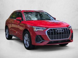 Used 2021 Audi Q3 2.0T Premium Plus AWD/4WD video 3