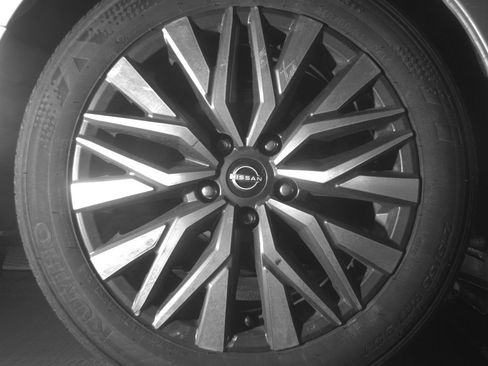 Used 2025 Nissan Altima 2.5 SV image 15