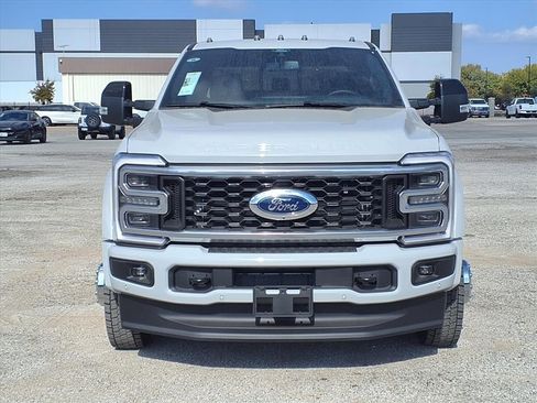 New 2026 Ford F450 Platinum image 2