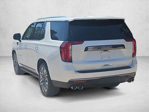 Used 2024 GMC Yukon Denali Ultimate AWD/4WD image 8