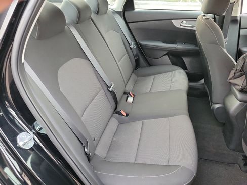 Used 2024 Kia Forte LXS w/ LXS Technology Package image 21