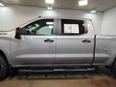 Used 2025 Chevrolet Silverado 1500 RST w/ Redline Edition AWD/4WD image 38