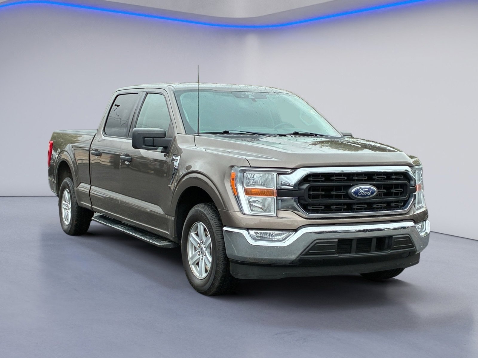Used 2022 Ford F150 XLT w/ Equipment Group 301A Mid RWD image 5