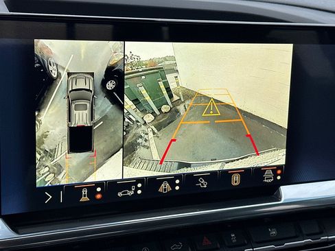 Used 2024 Chevrolet Silverado 1500 High Country w/ High Country Premium Package image 20