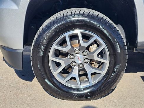 Used 2018 GMC Canyon All Terrain w/ Trailering Package image 22