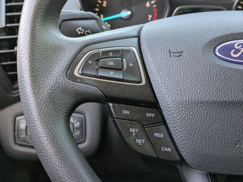 Used 2019 Ford Escape SE image 23