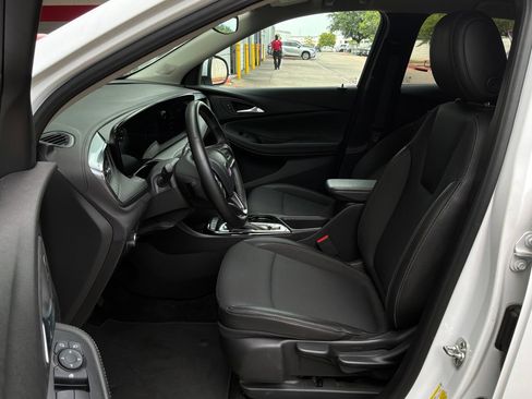 Used 2025 Buick Encore GX Preferred FWD image 10