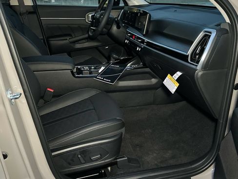 New 2026 Kia Sorento SX AWD/4WD image 13