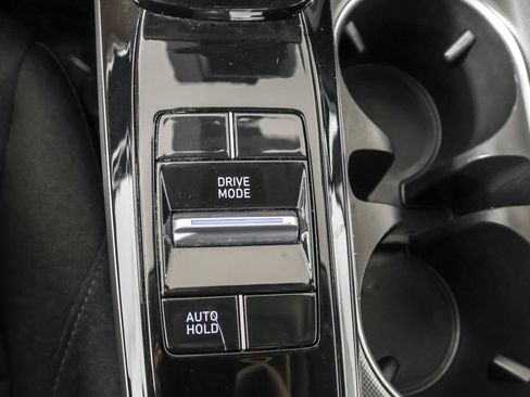 Used 2021 Hyundai Sonata SE FWD image 32
