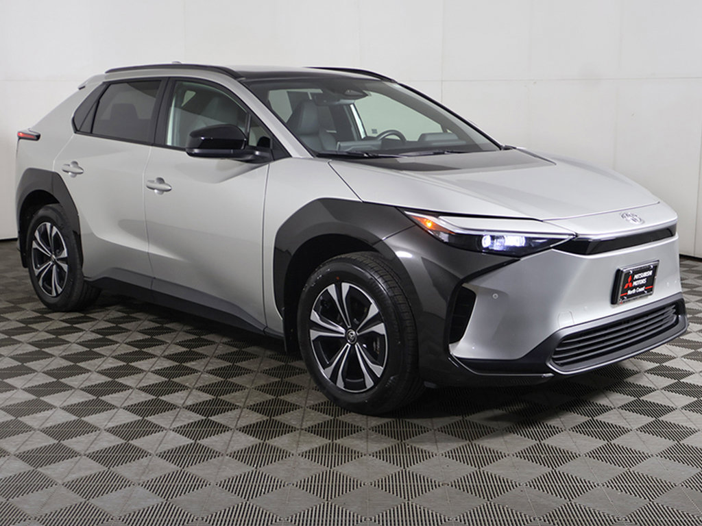 Used 2023 Toyota bZ4X AWD w/ Weather Package image 53
