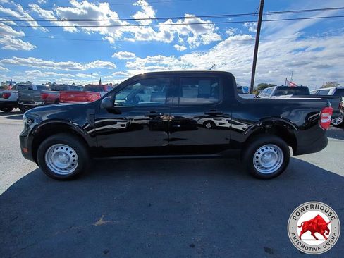 New 2025 Ford Maverick XL image 8