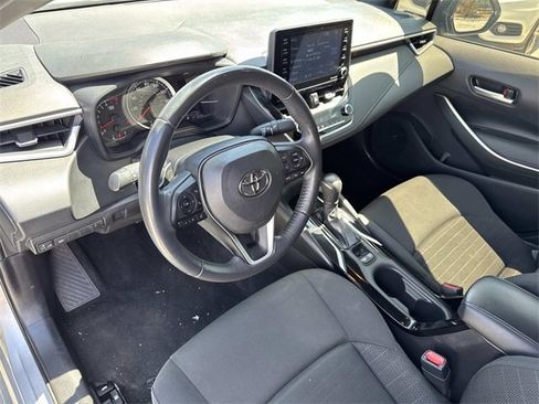 Used 2022 Toyota Corolla SE image 18