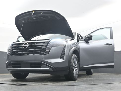 New 2026 Nissan Pathfinder SL FWD image 41