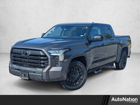 Used 2022 Toyota Tundra SR5 image 1