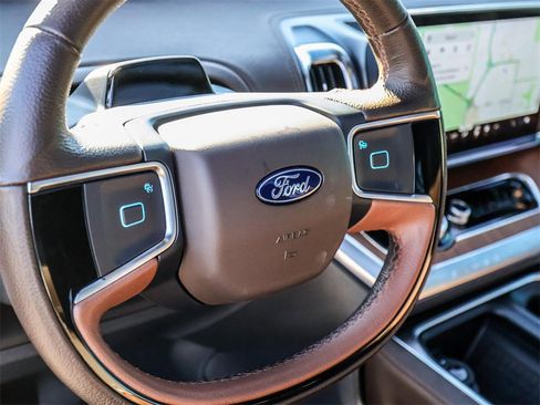 Used 2025 Ford Expedition Max King Ranch image 30