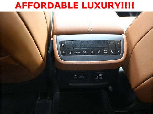 Used 2022 Nissan Pathfinder Platinum w/ Cargo Package image 21