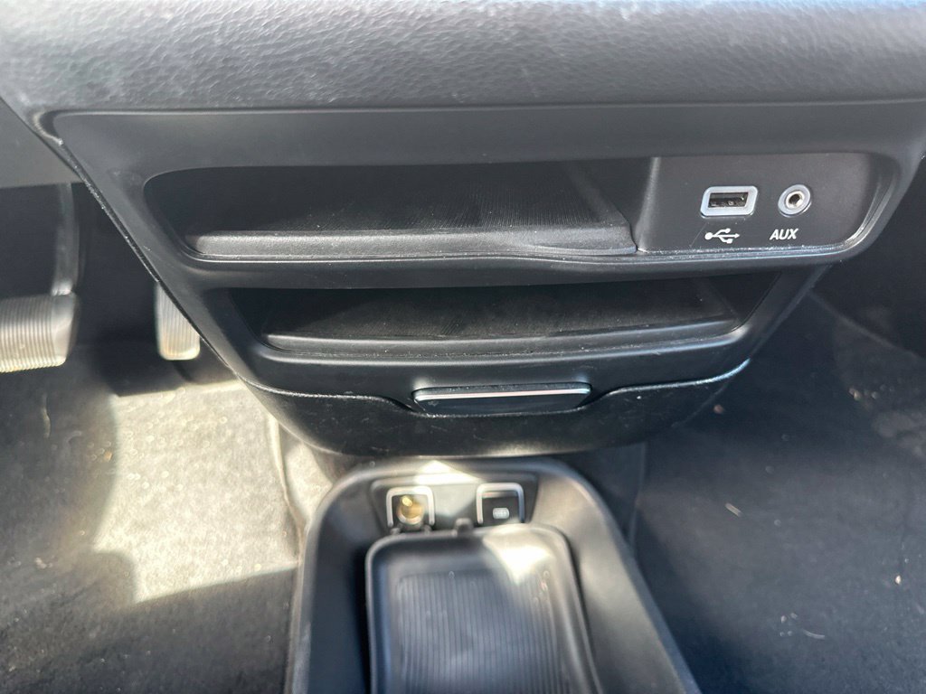 Used 2018 Chrysler Pacifica Touring Plus w/ S Appearance Package FWD image 47